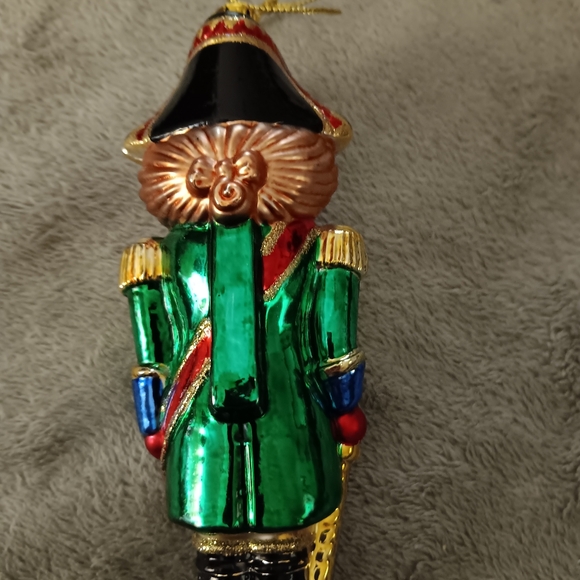 BRASS KEY NUTCRACKER KING - Picture 5 of 10